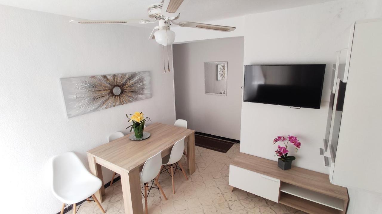 Sunny Apartment Near The Beach Santa Pola Buitenkant foto